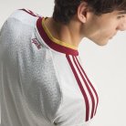 Camiseta_de_segunda_equipacion_de_Espana_26_Oficial_Blanco_JN4392_HM8.jpg